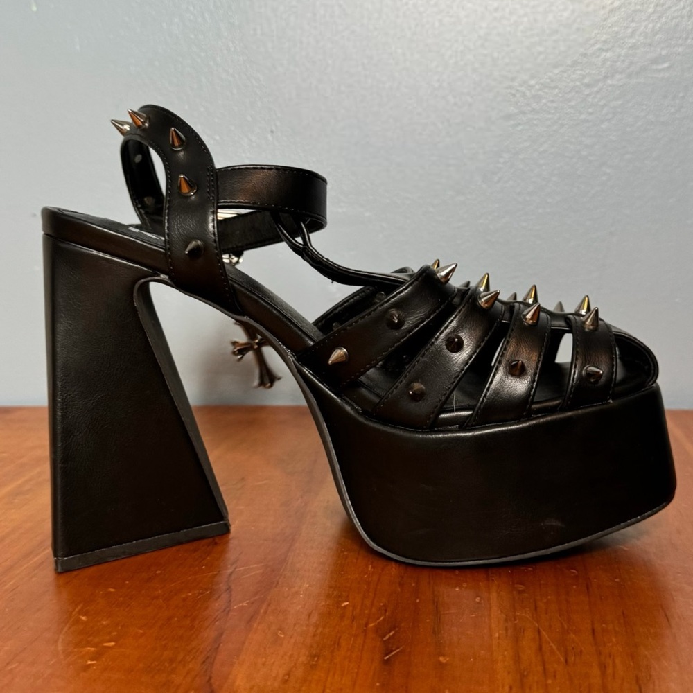 KOI ANGEL MIST PLATFORM HEELS BLACK STUDDED GOTH CROSS SIZE 8 - Picture 7 of 14